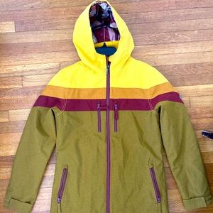 Aperture woman’s snowboard jacket small
